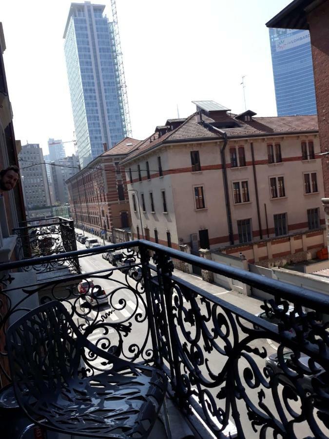 Appartamento Con Vista Μιλάνο Εξωτερικό φωτογραφία